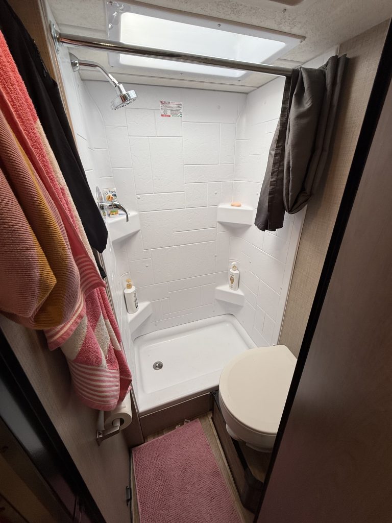 bath 768x1024 - BHV Austin bath 768x1024